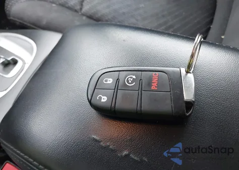 2018 Dodge Journey Sxt from USA, damaged, VIN 3C4PDCBB5JT447673